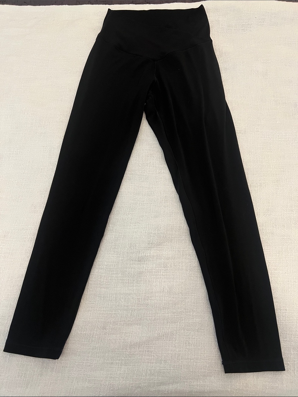 Offline by Aerie Black Real Me 7/8 Hi-Rise Short Inseam Leggings  Sz:M/M/M